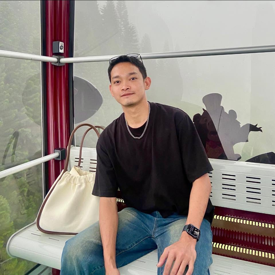 Coach Khim ระหว่างพักผ่อน